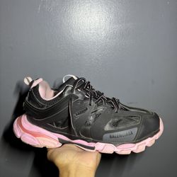 Balenciaga Tracks