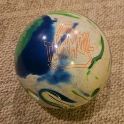 15 lbs USED DV8 TURMOIL SOLID GREEN, BLUE, and WHITE bowling ball
