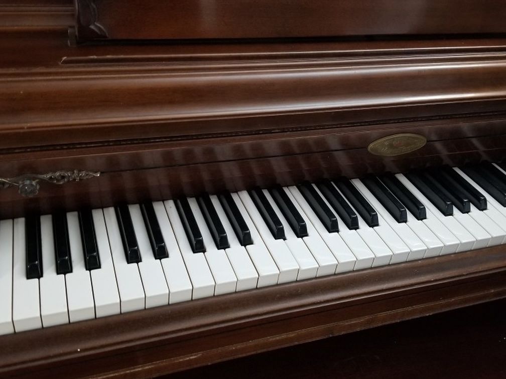 Free Piano / Don't Deliver