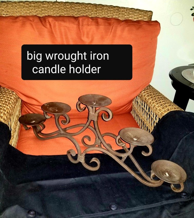Wrought iron candle holder centerpiece