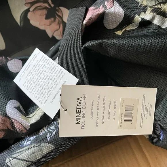 NEW Luggage!  bebe Minerva 30” Rolling Duffel Bag in Black Floral 