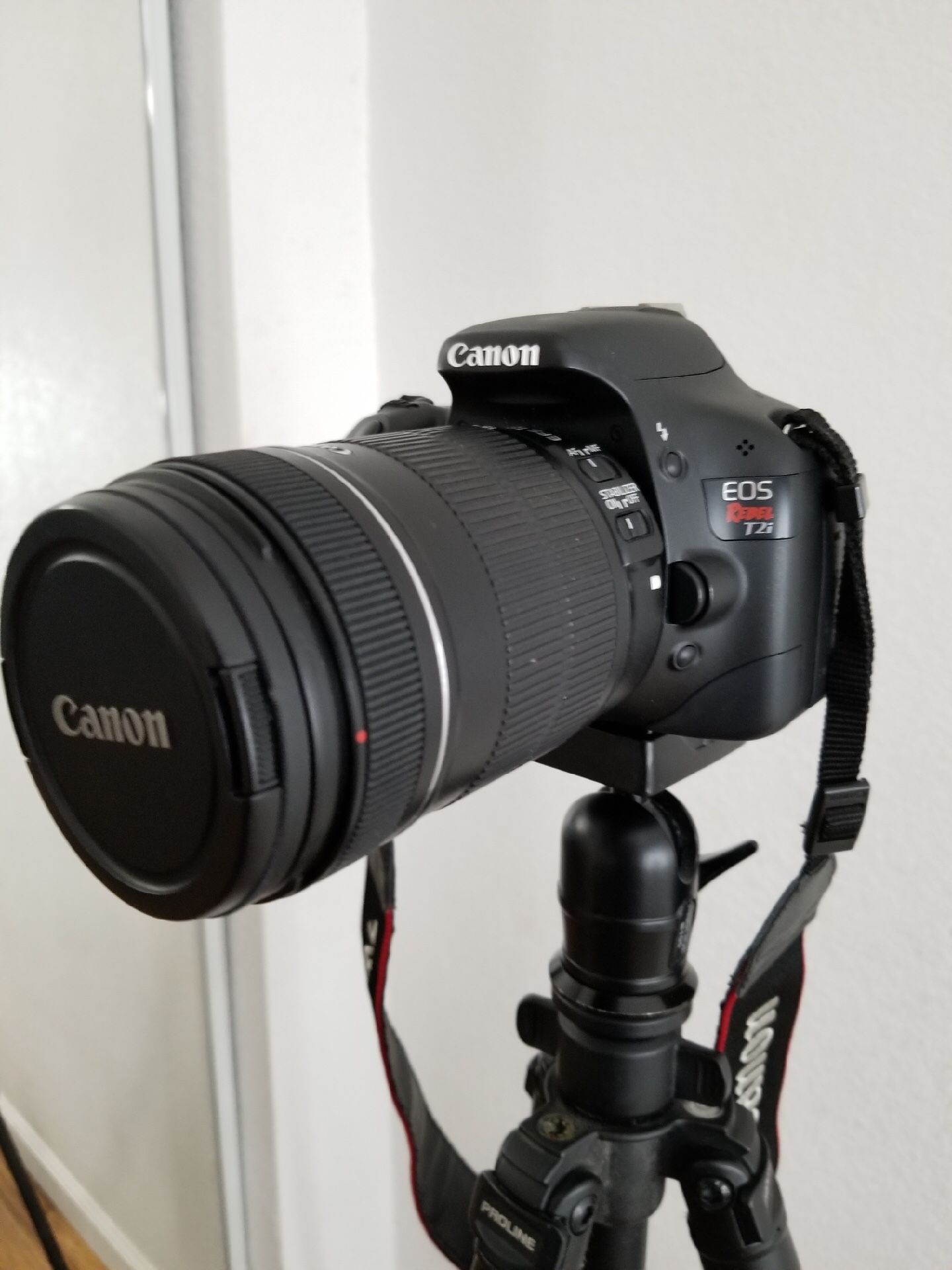 Canon EOS Rebel T2i DSLR camera