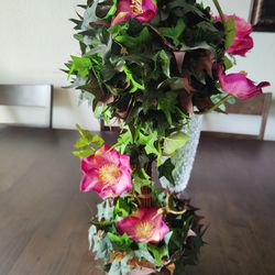 Beautiful Fake Plant With Hummingbird 