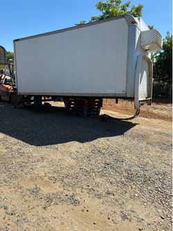 Box truck