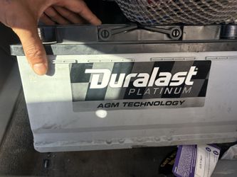 Duralast Platinum H8-AGM Car Battery - 900 CCA (Excellent Condition)