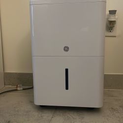 Dehumidifier 