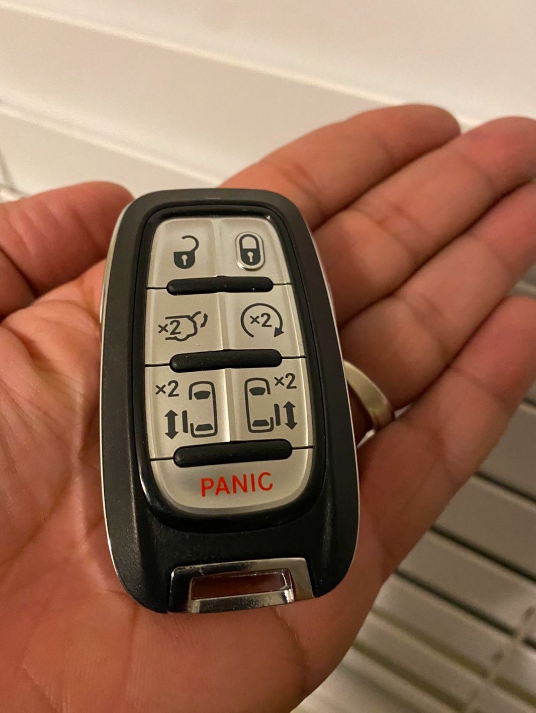 OEM Chrysler Pacifica Key Fob Remote Control