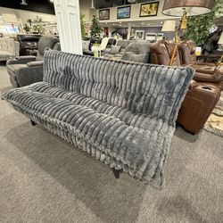 Futon 