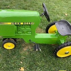 Antique John Deere Pedal Tractor