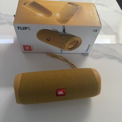 JBL Portable Bluetooth Speaker