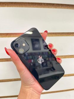 iPhone 12 64 GB Unlocked Any Carrier 