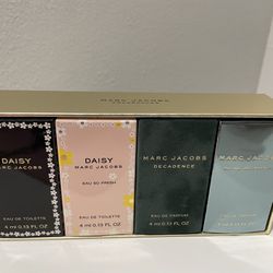 Marc Jacobs Fragrance Mini Set