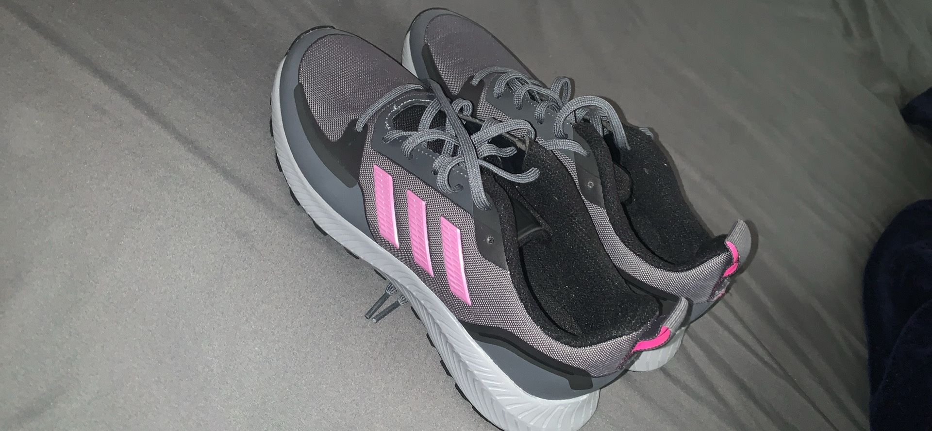 Women's Adidas size 8 1/2