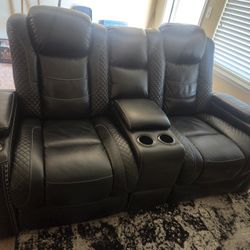 Double Reclining Sofa