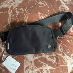 Lululemon Belt Bag 