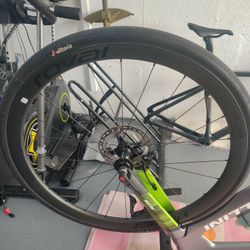 Roval Road Bike Tire 