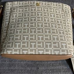 Tommy Hilfiger Purse And Wallet