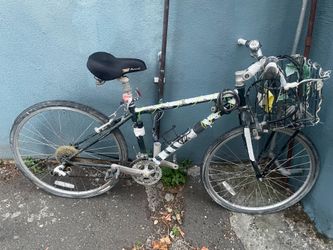 “Specialized” Hybrid Bike with Upgraded Premium Seat