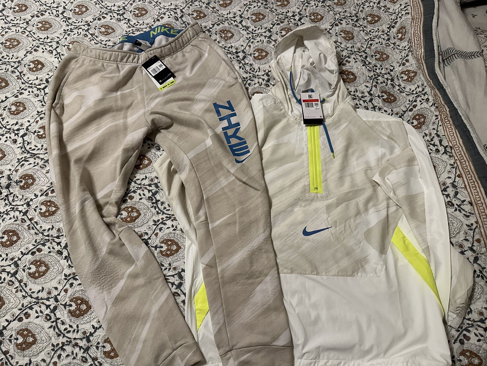 Two Piece Nike Tracksuit L XL New With Tags 225$ Asking 85$!