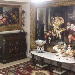 Beautiful Household Estate Decor