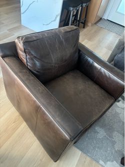 Swivel leather chair