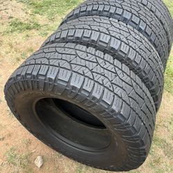 275/70R18 Cooper Discoverer ATP Tire Set of 4