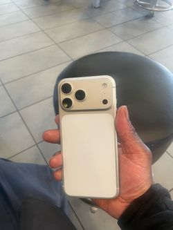 iPhone 17 pro max