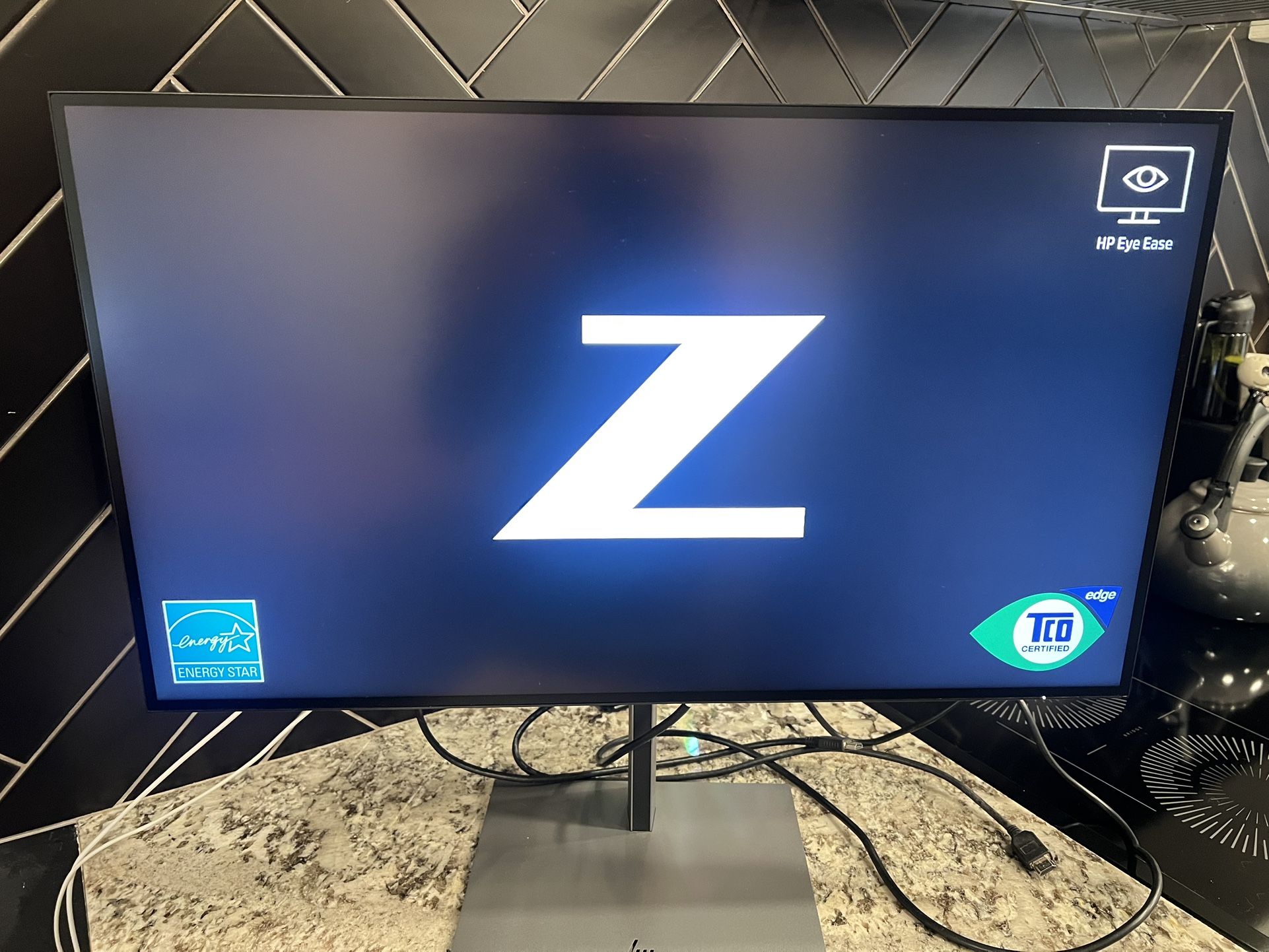 HP Z27q G3 QHD Display