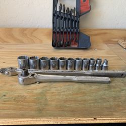 Craftsman Socket Set And Metric Wrenches