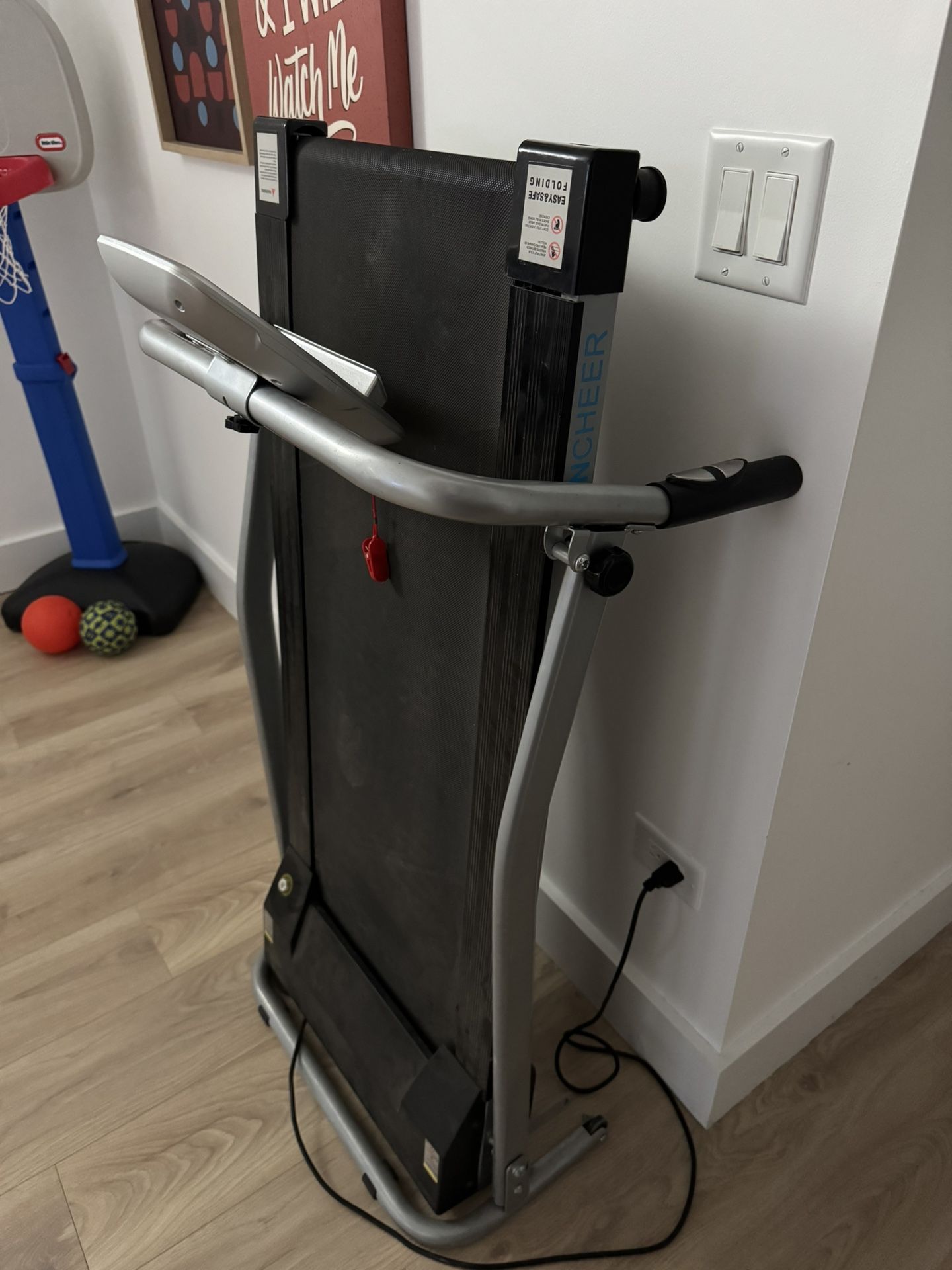 Fold-up Treadmill