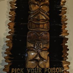 Wooden Tiki Bar sign