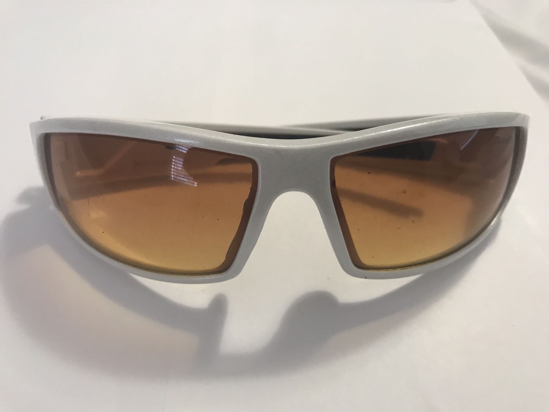 Sunglasses nice vision day and night time in great condition