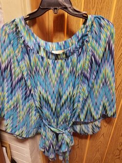 Womens blouses Lg/xtra lg