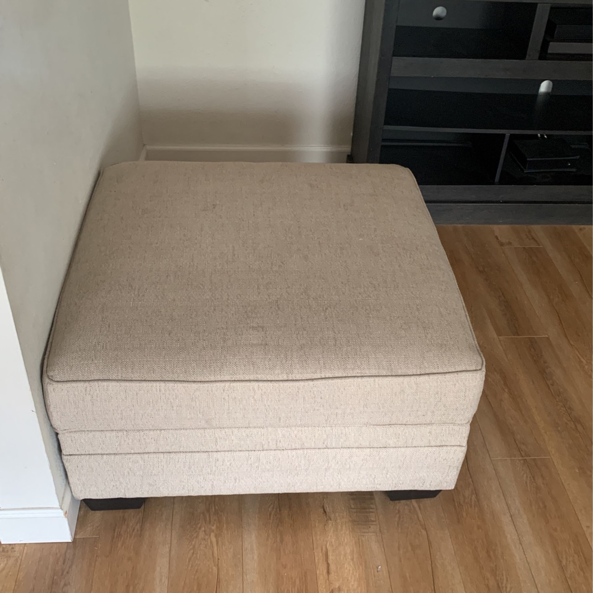 Large Ottoman 