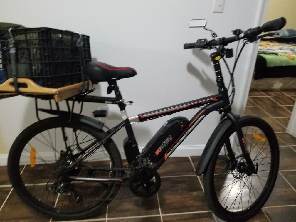E bike 6 to 8hrs barely used