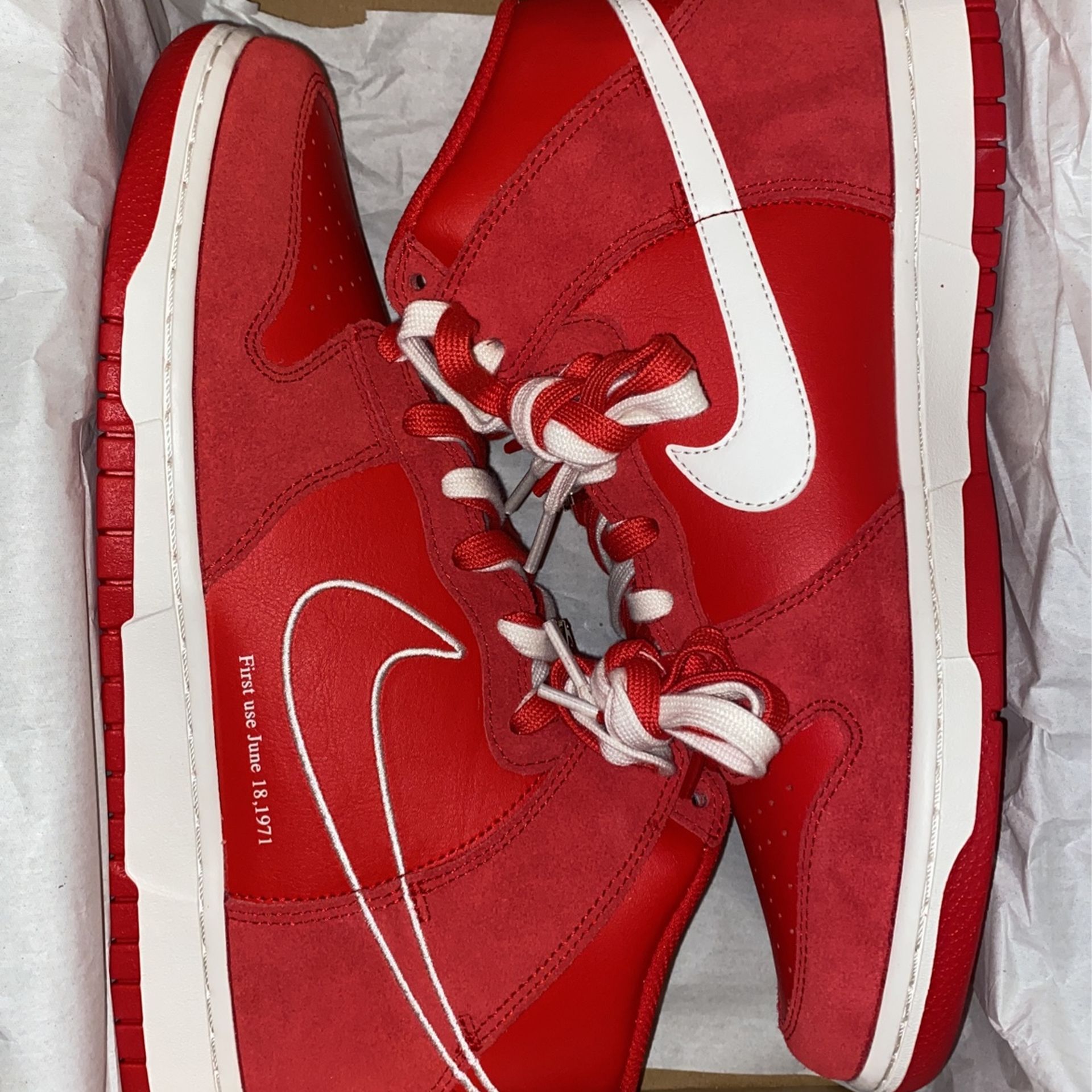 Nike Dunk High Se “First Use” Pack Size 11 Brand New