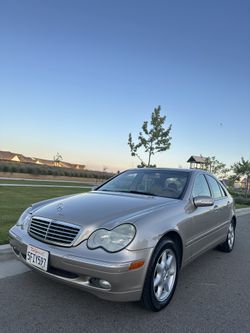 2004 Mercedes-Benz C-Class