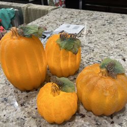 Pumpkin Decorations 