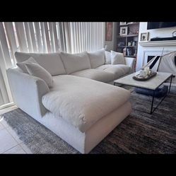 White Cloud Sectionals 