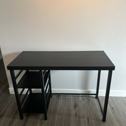 Black Desk like New