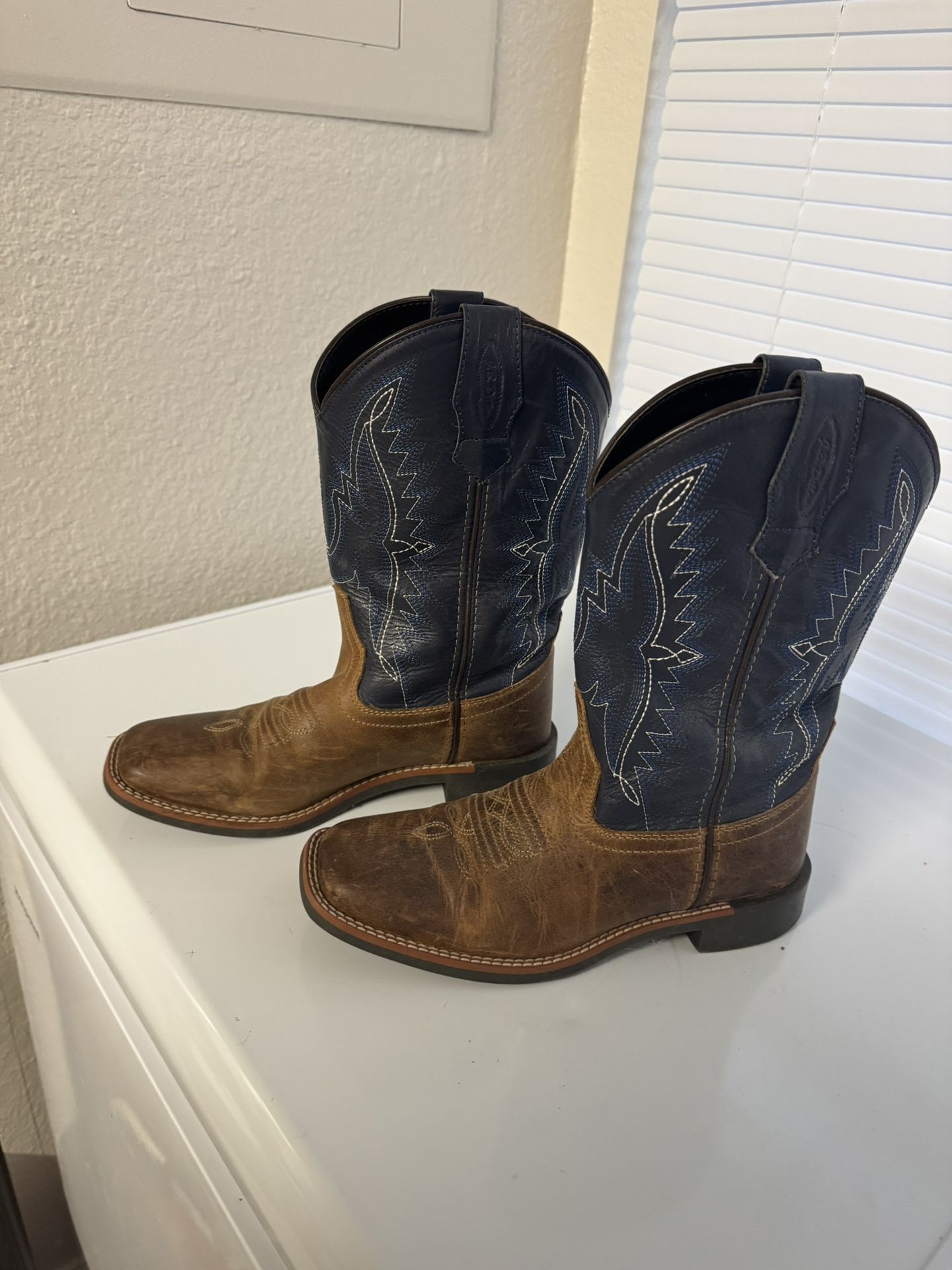JB Dillon Girls Boots