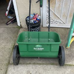 Scott’s Turf Spreader 
