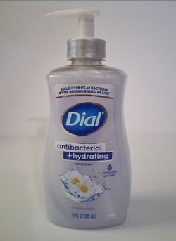 Dial chamomile hand soap