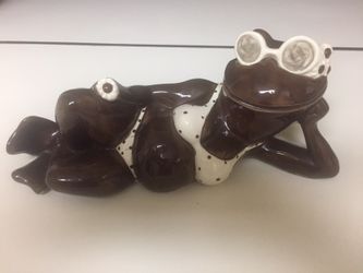 Frug decoration