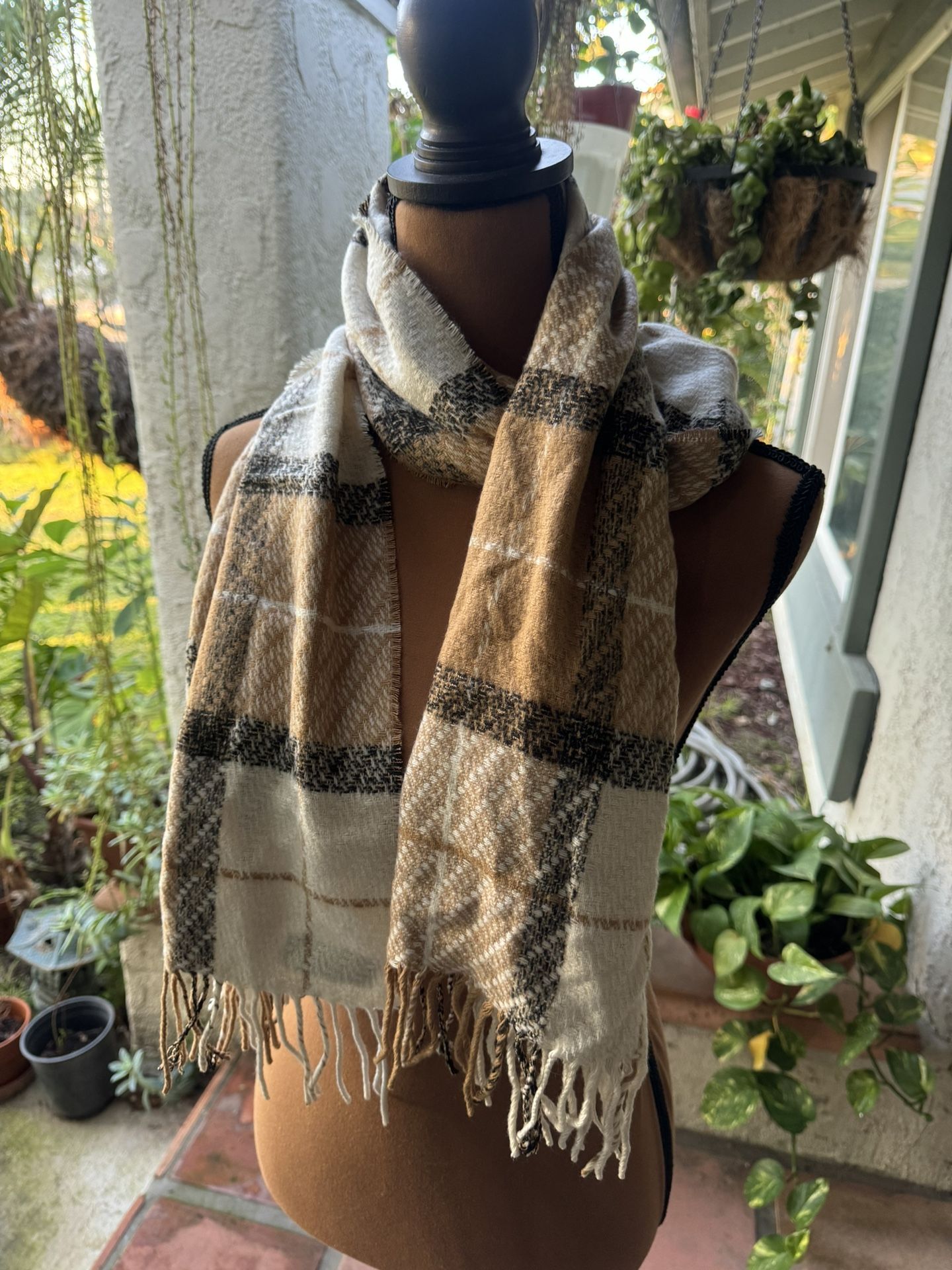 Cashmink V. Fraas Scarf Plaid Fringed Germany