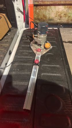 Bosch router w/jig