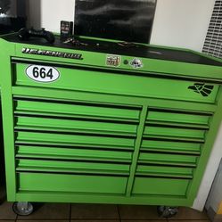 US General Tool Box
