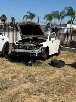 Is350 part out throw offer