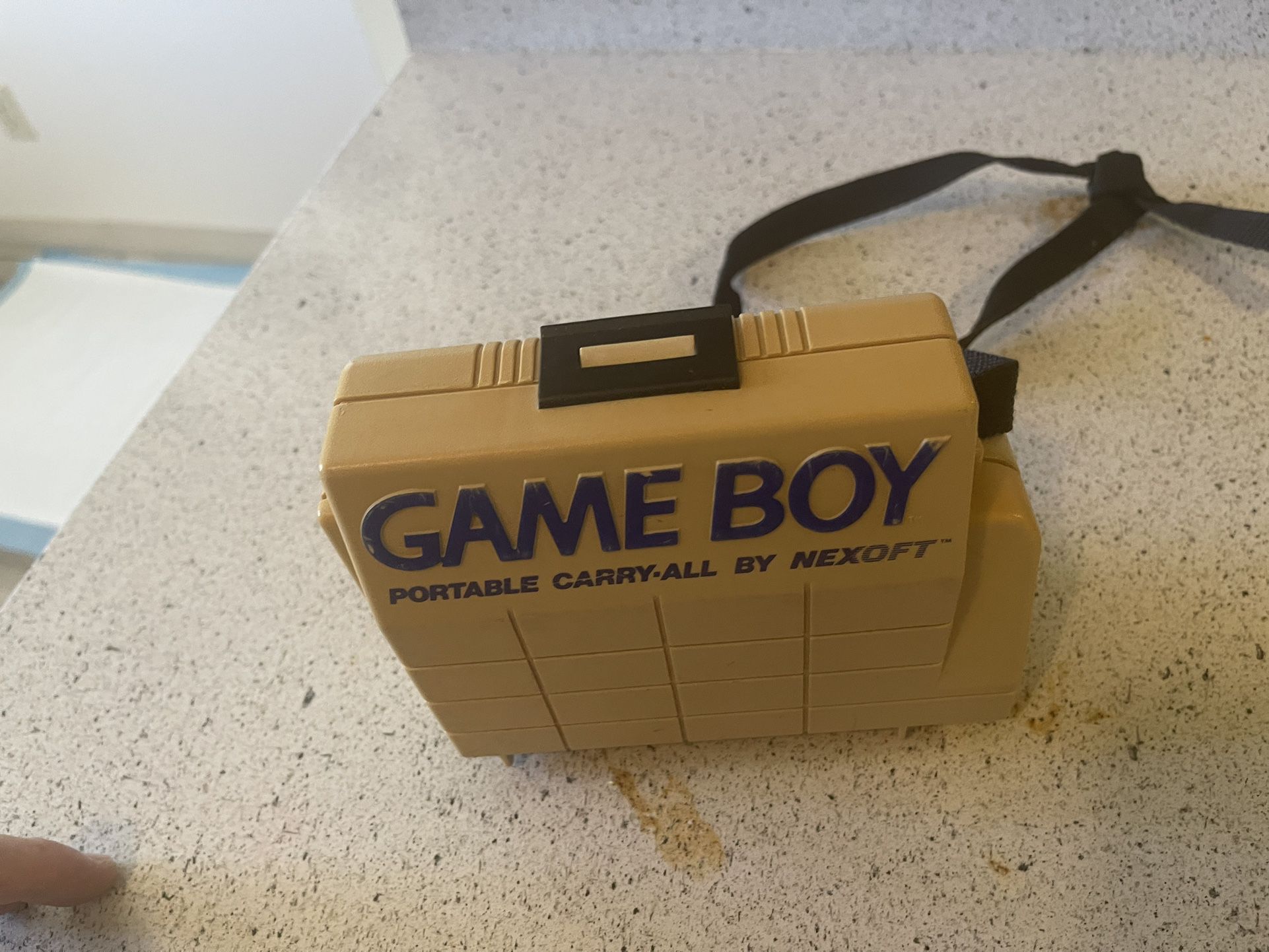 Original Gameboy With Case + 4 Games