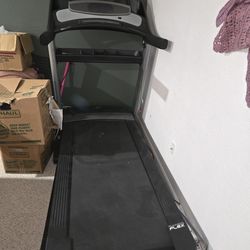 Nordictrak Commercial 1750 w/iFit